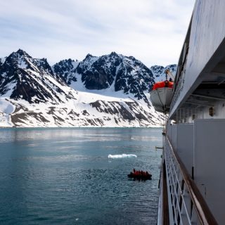 Croisière en Arctique ou en Antarctique : ce qu'il faut savoir avant de partir